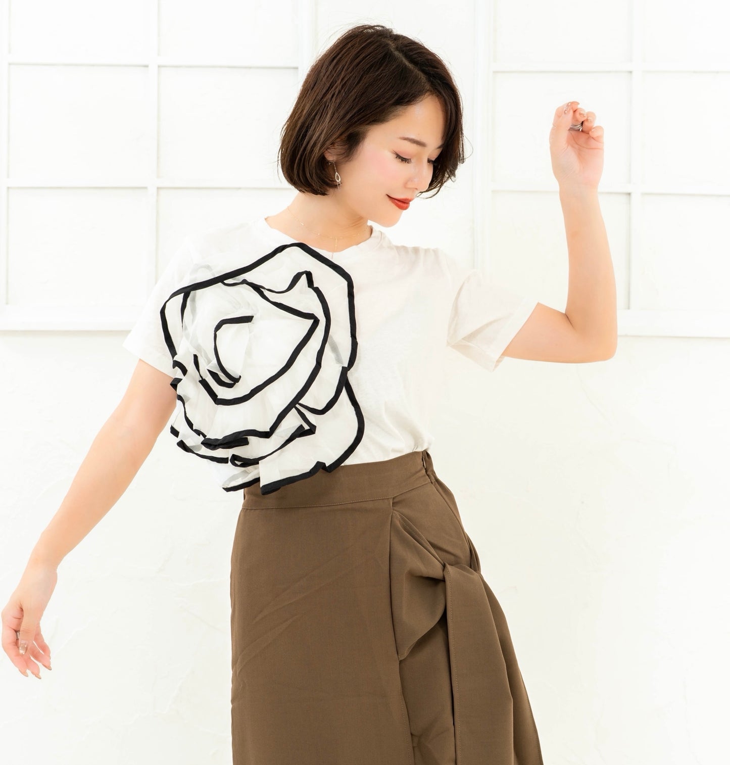 【即納】ROSE T-SHIRT